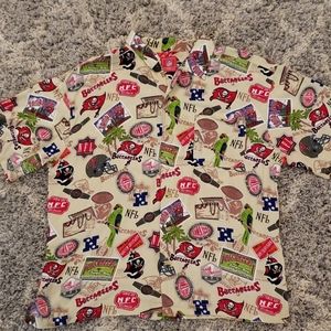 Button down nfl Buccaneers shirt